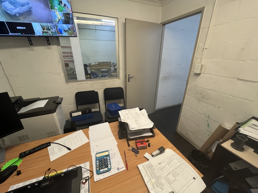 To Let commercial Property for Rent in Bellville South Industria Western Cape